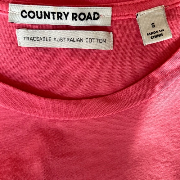 Country Road T-Shirt - Picture 2 of 3